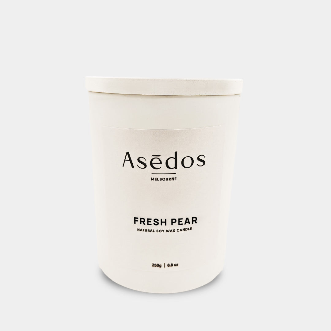 LEATHERY AMBROX CANDLE